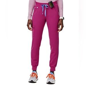NWT FIGS Women’s Zamora 2.0 Scrub Pants Sz XS Slim Fit Joggers Nurse Pink